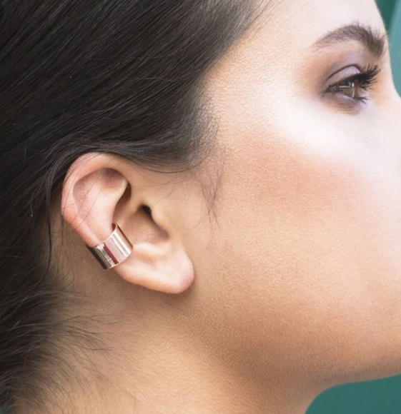 EAR CUFF CRYSTAL FLOWER SILVER ~ ADJUSTABLE - Picture 3 of 4